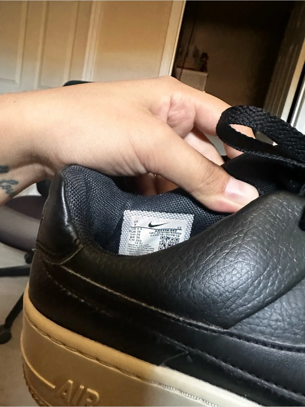 Nike low top